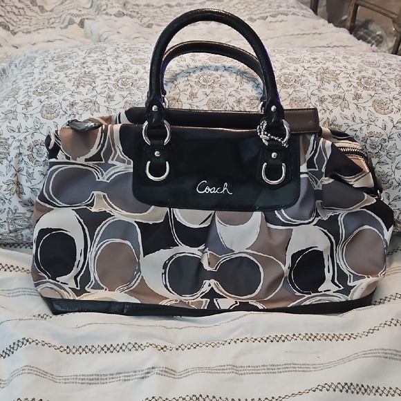 Coach Black and Gray Signature Satchel - Picture 1 of 3